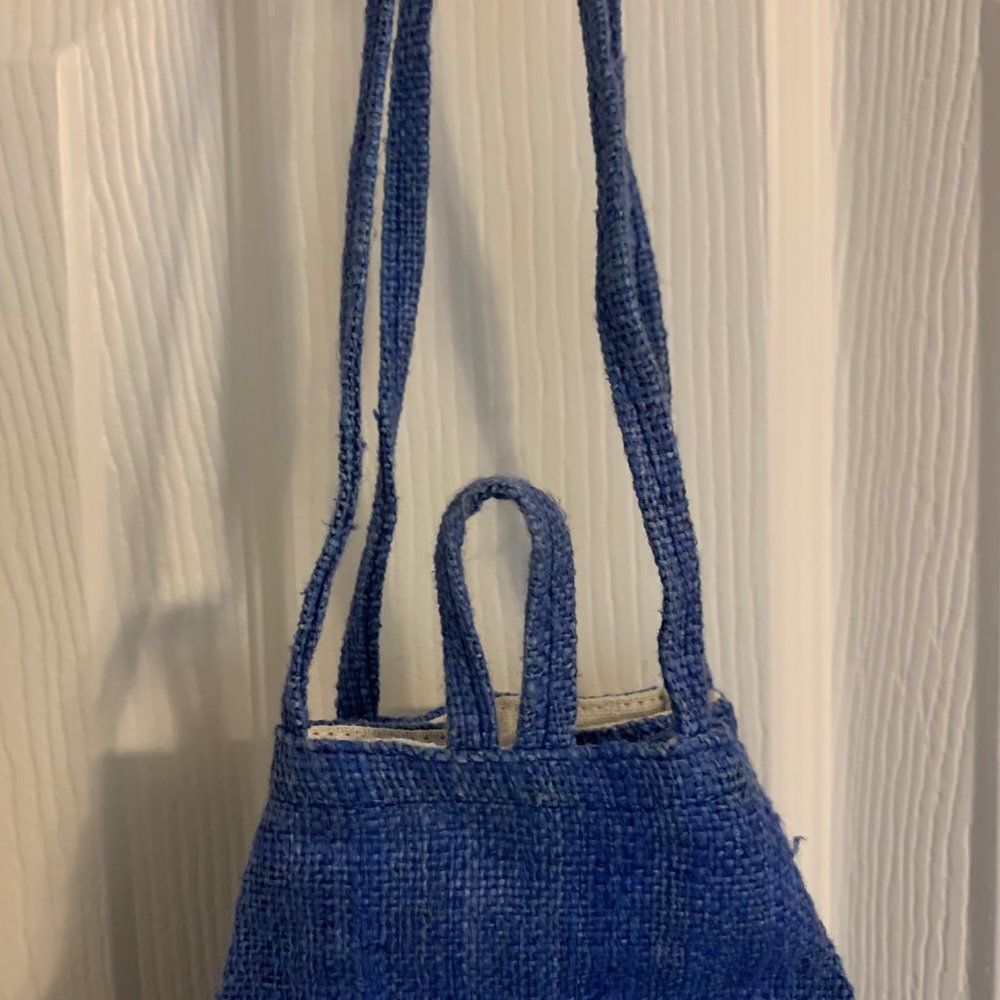 Handbag - Picture 7 of 9
